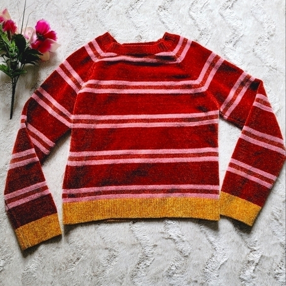 Francescas Alya Lindsay Striped Chenille Soft Fall Red Yellow Hem Sweater Size M - Picture 2 of 12